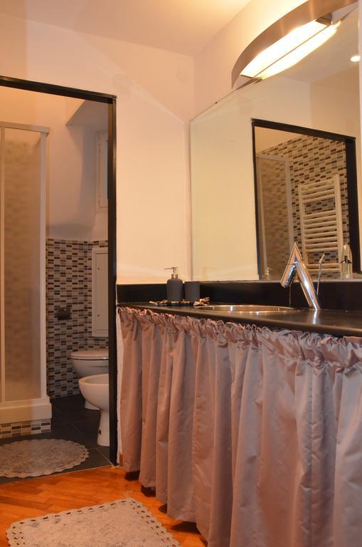 Domus Sottoripa Apartman Genova Kültér fotó